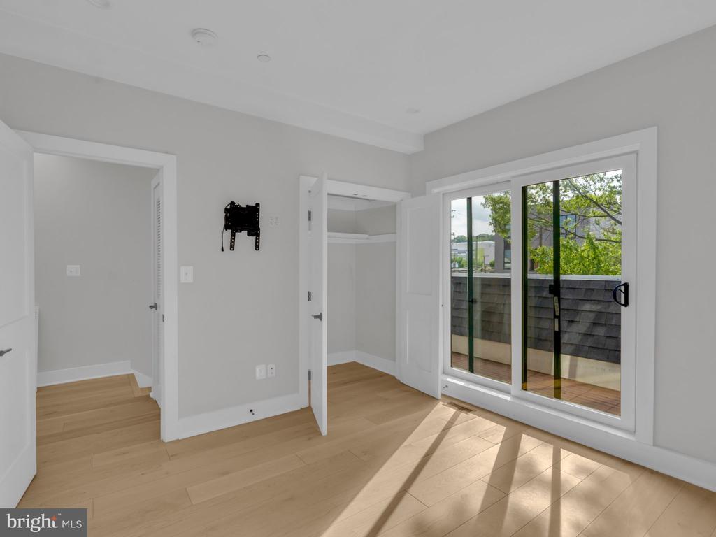 1722 WEST VIRGINIA AVENUE NE Unit: 3