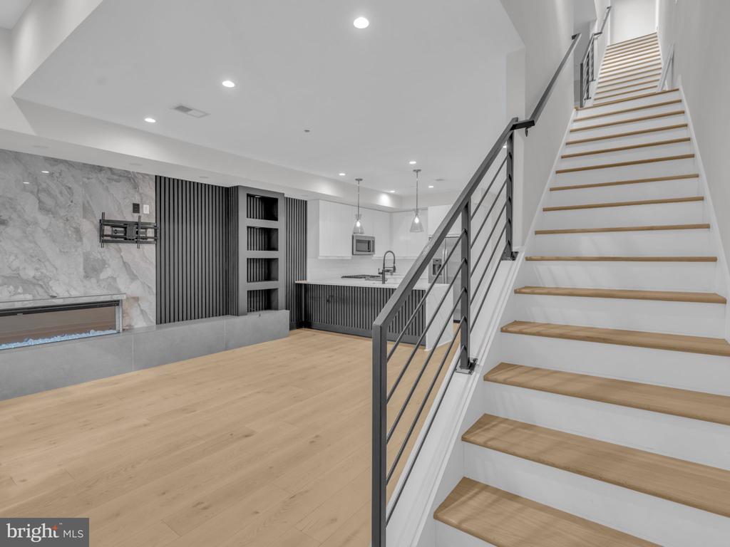 1722 WEST VIRGINIA AVENUE NE Unit: 3