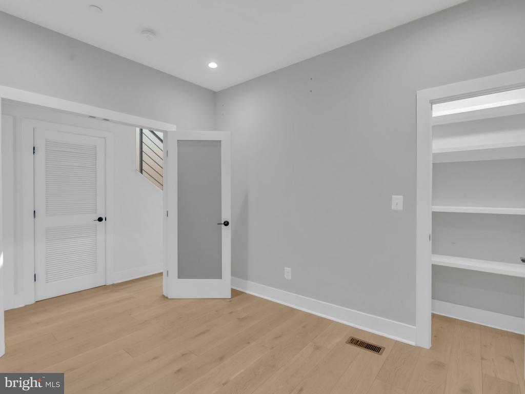 1722 WEST VIRGINIA AVENUE NE Unit: 3