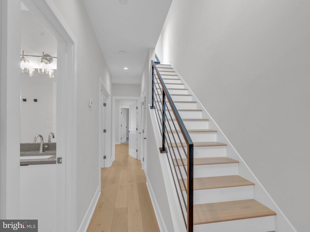 1722 WEST VIRGINIA AVENUE NE Unit: 3