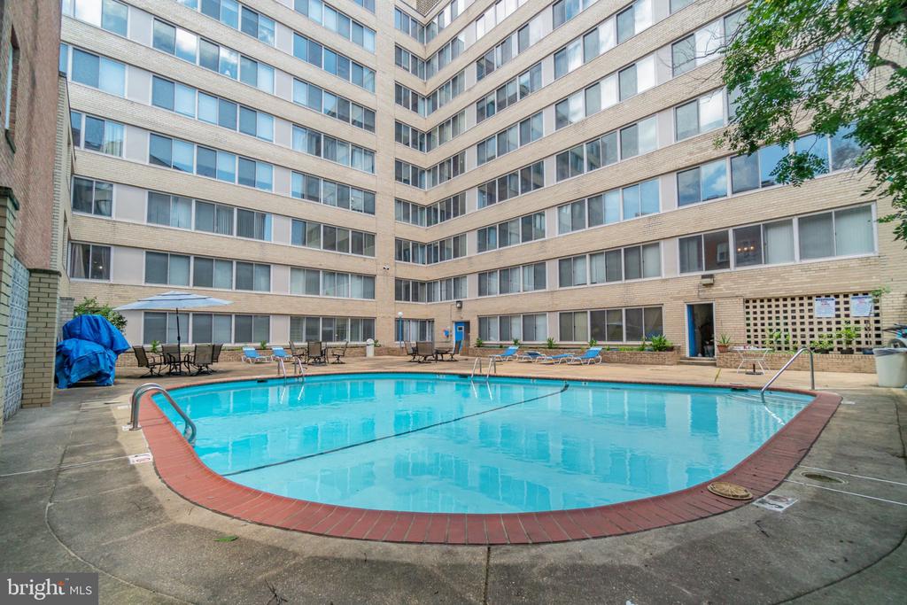 922 24TH STREET NW Unit: 313