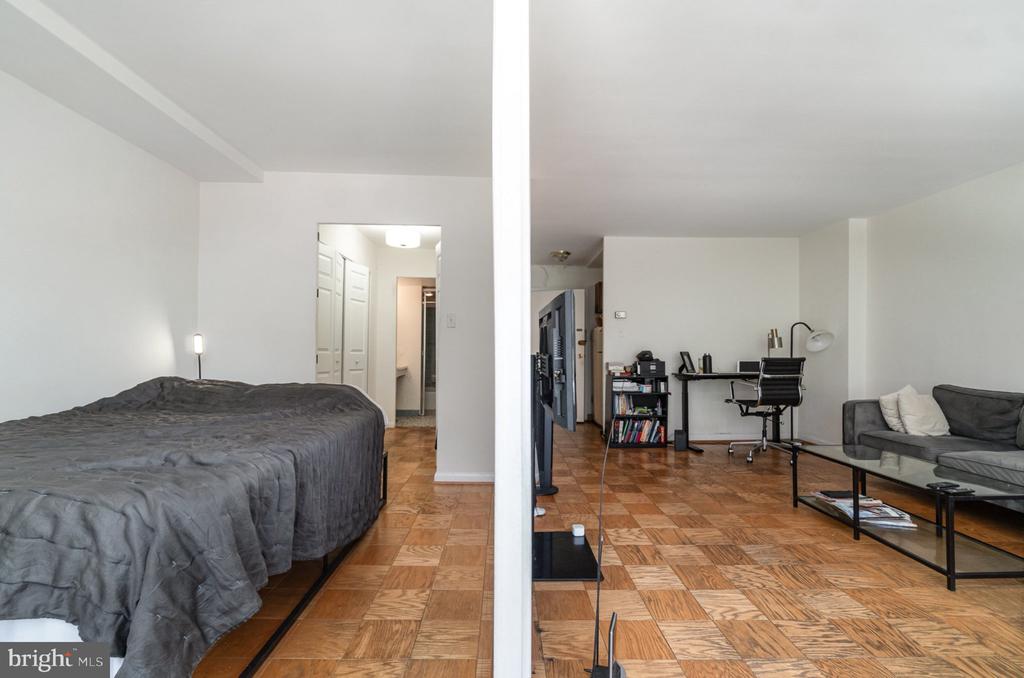 922 24TH STREET NW Unit: 313