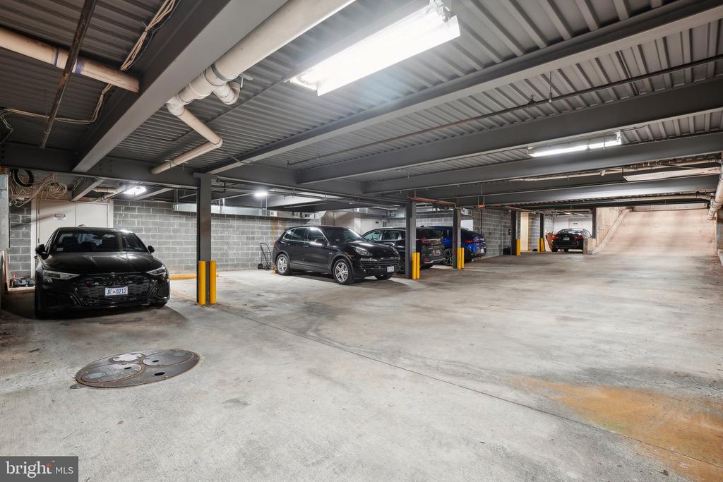 2351 CHAMPLAIN STREET NW Unit: P4