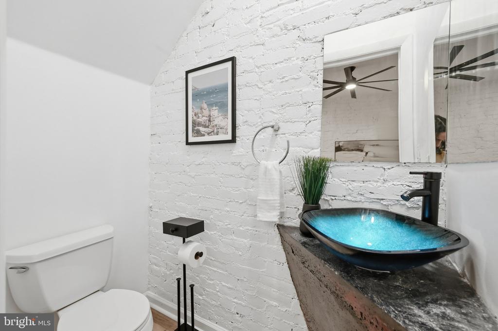 55 RHODE ISLAND AVENUE NW Unit: 1