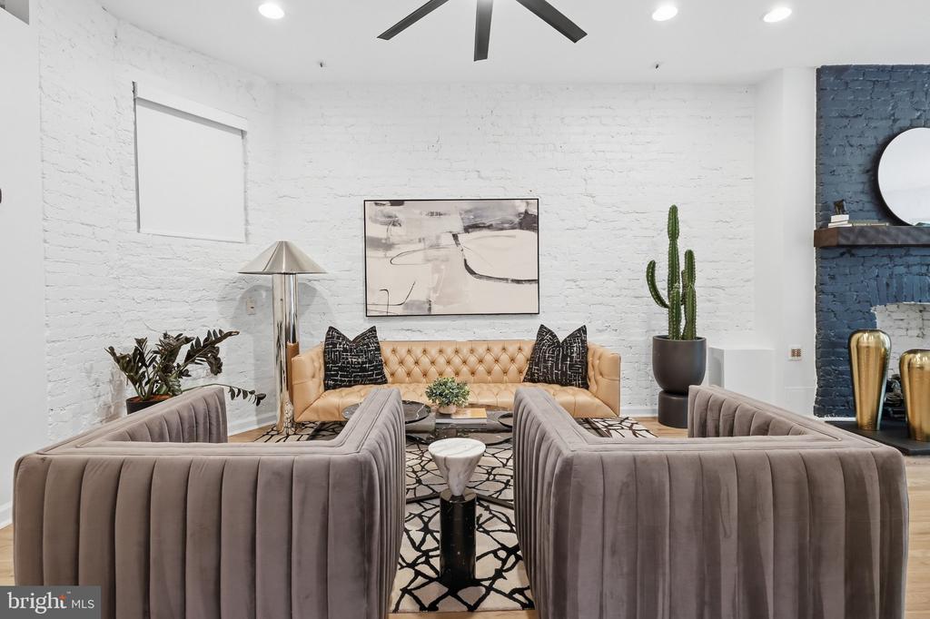 55 RHODE ISLAND AVENUE NW Unit: 1