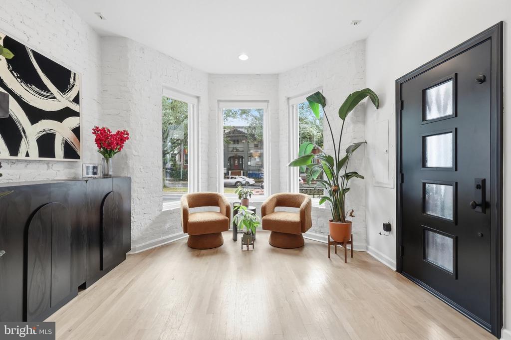 55 RHODE ISLAND AVENUE NW Unit: 1