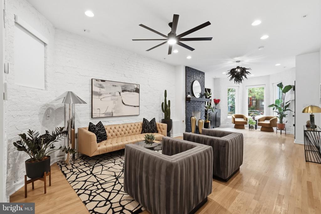 55 RHODE ISLAND AVENUE NW Unit: 1