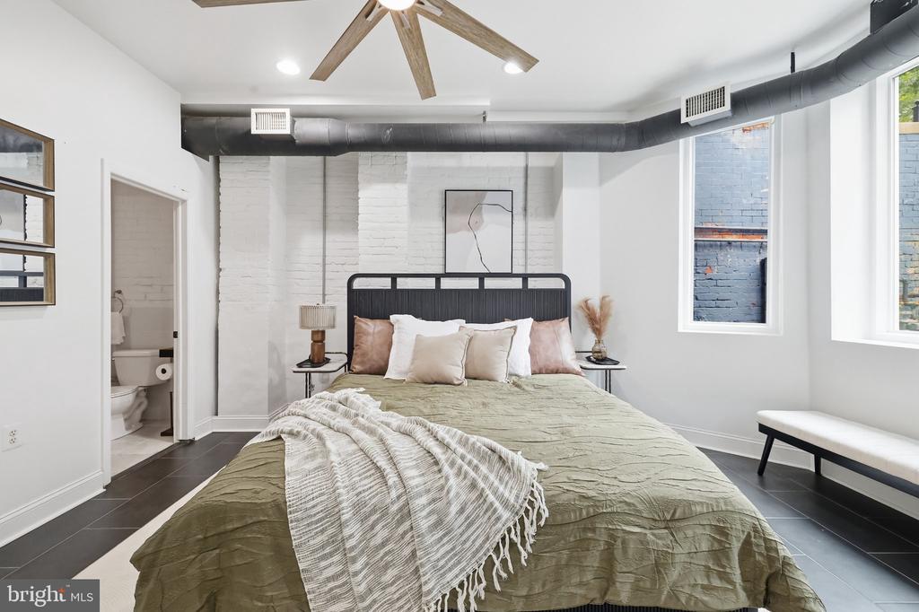 55 RHODE ISLAND AVENUE NW Unit: 1