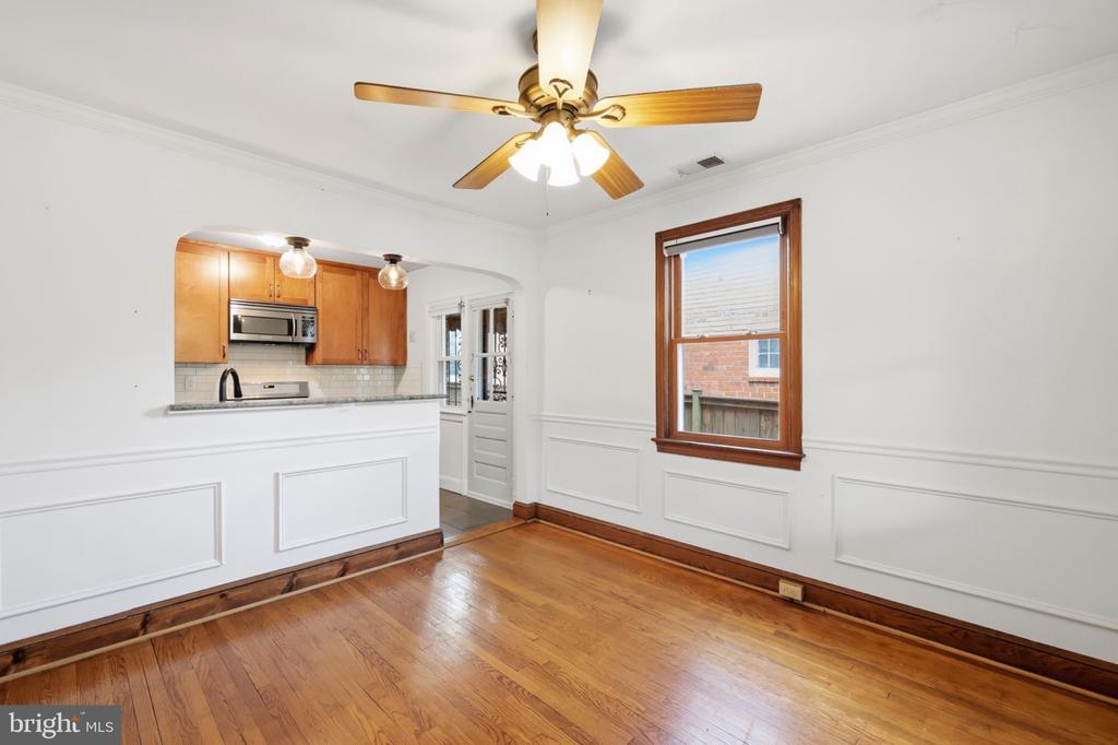 15 JEFFERSON STREET NE