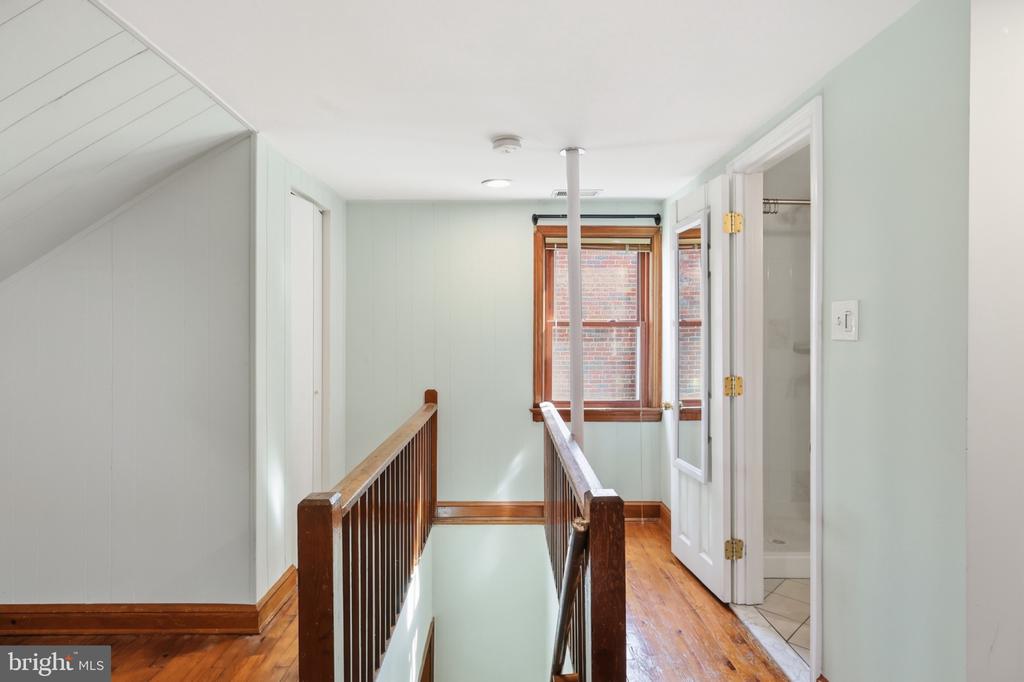 15 JEFFERSON STREET NE