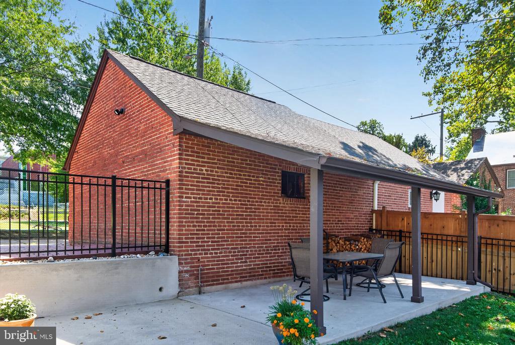 7729 16TH NW