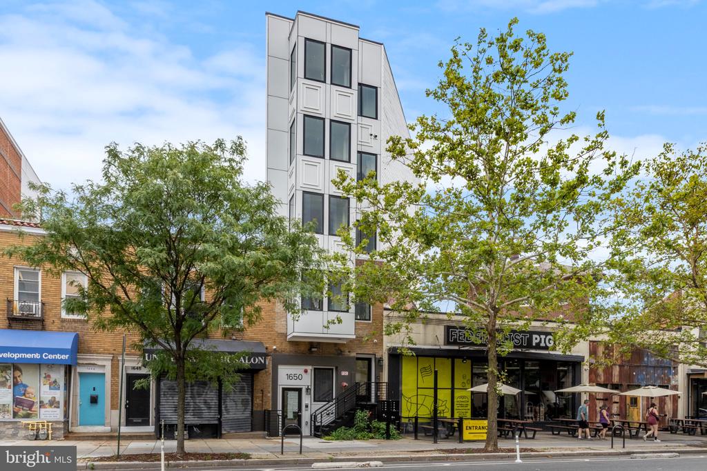 1650 COLUMBIA ROAD NW Unit: 301