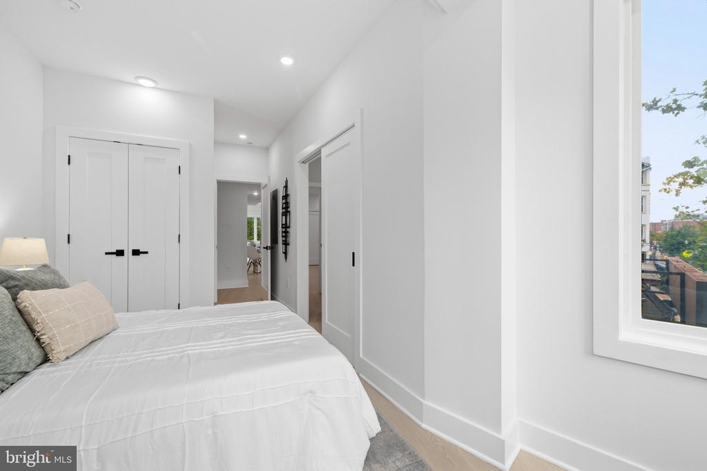 1650 COLUMBIA ROAD NW Unit: 301