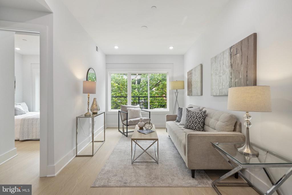 1650 COLUMBIA ROAD NW Unit: 301