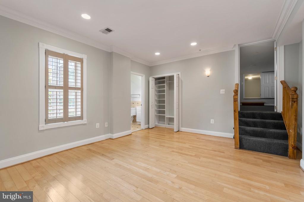 3537 NEW HAMPSHIRE AVENUE NW Unit: BASEMENT