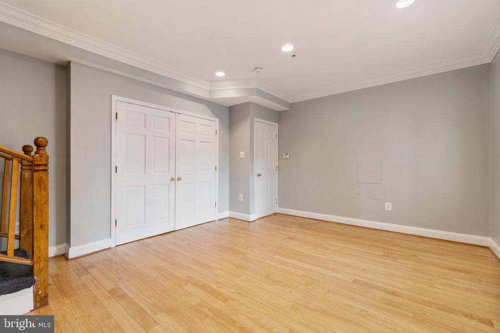 3537 NEW HAMPSHIRE AVENUE NW Unit: BASEMENT