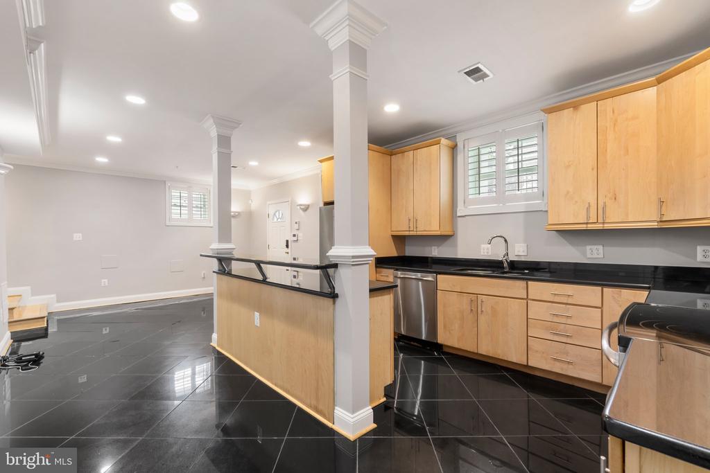 3537 NEW HAMPSHIRE AVENUE NW Unit: BASEMENT