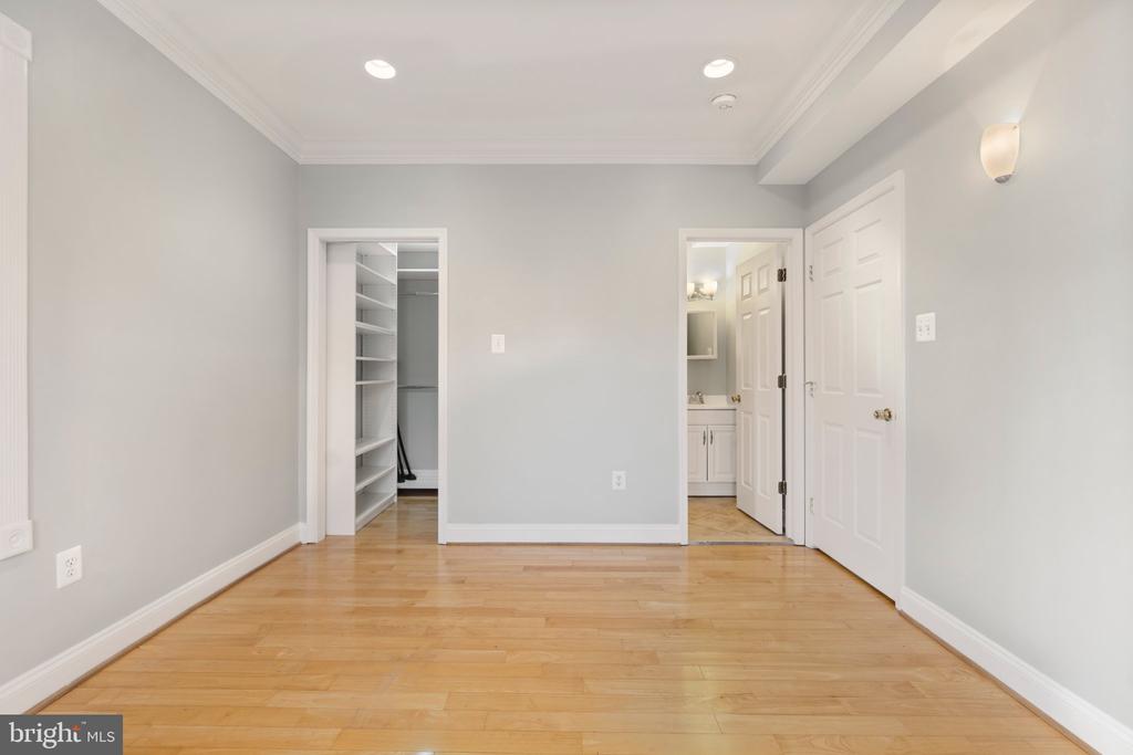 3537 NEW HAMPSHIRE AVENUE NW Unit: BASEMENT