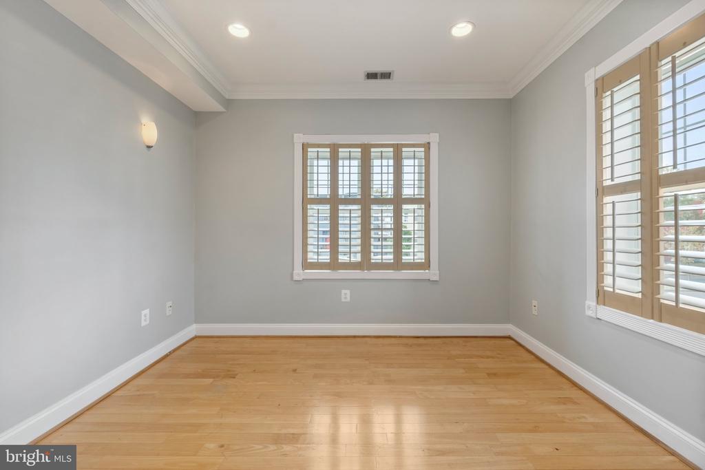 3537 NEW HAMPSHIRE AVENUE NW Unit: BASEMENT
