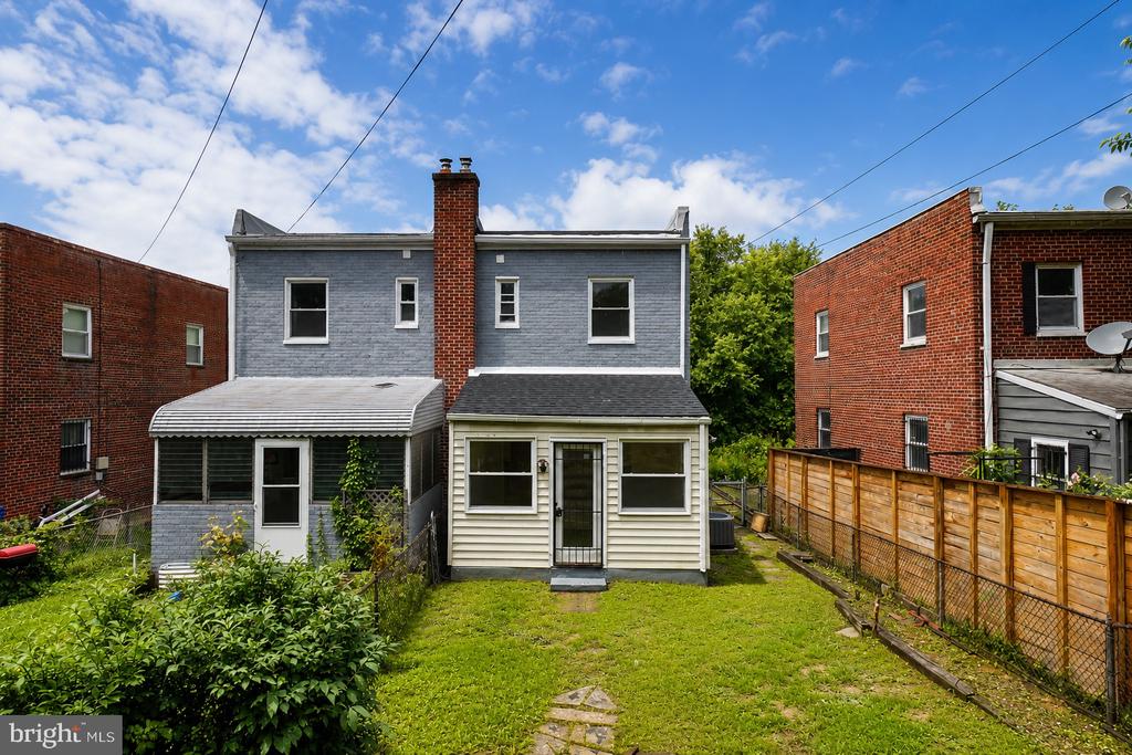 4609 E EAST CAPITOL STREET SE