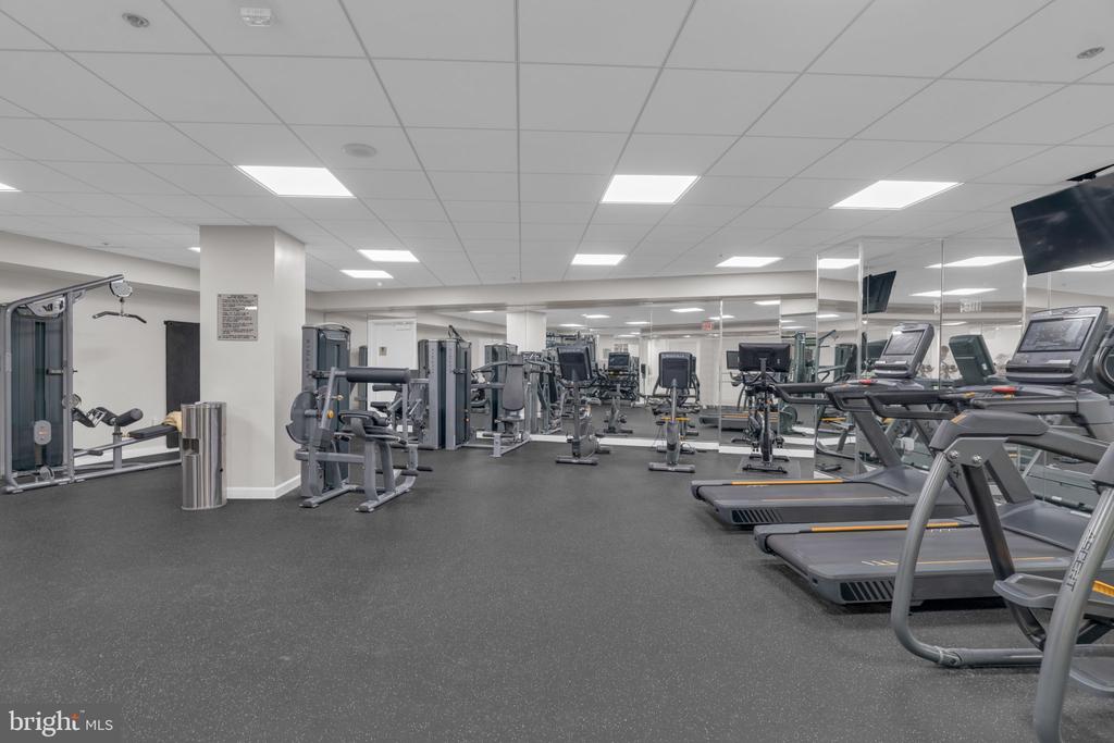 601 PENNSYLVANIA AVENUE NW Unit: 504