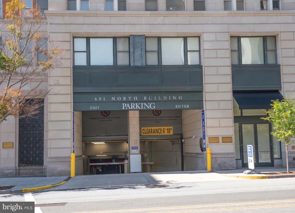 601 PENNSYLVANIA AVENUE NW Unit: 504