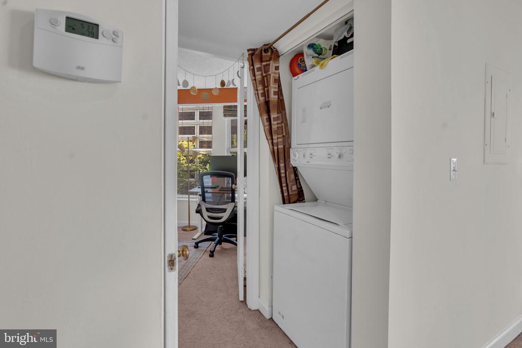 601 PENNSYLVANIA AVENUE NW Unit: 504