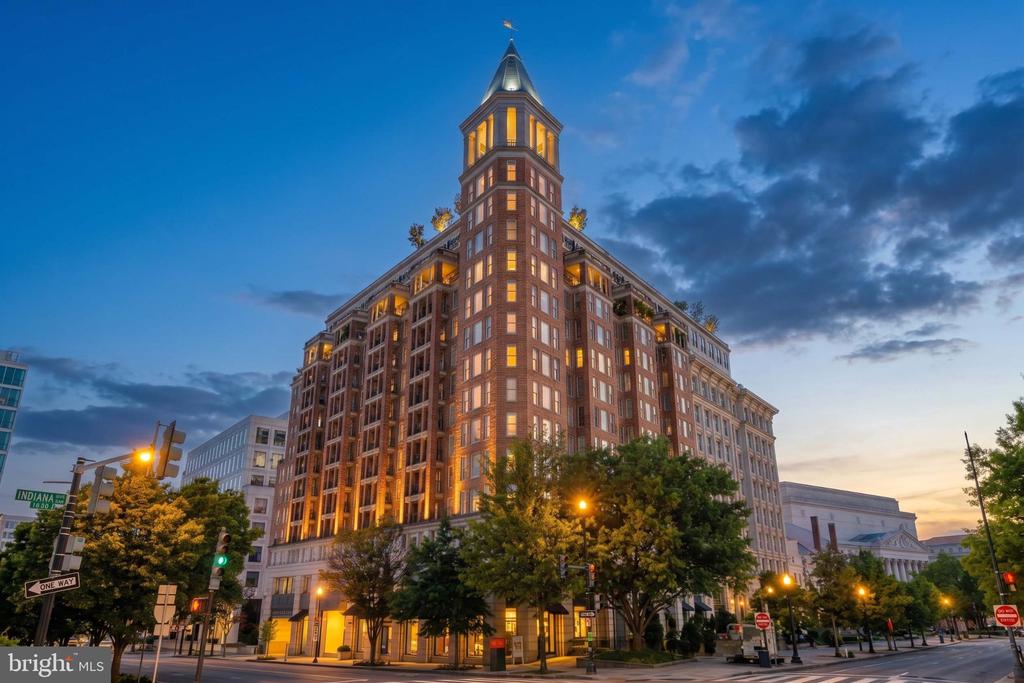 601 PENNSYLVANIA AVENUE NW Unit: 504
