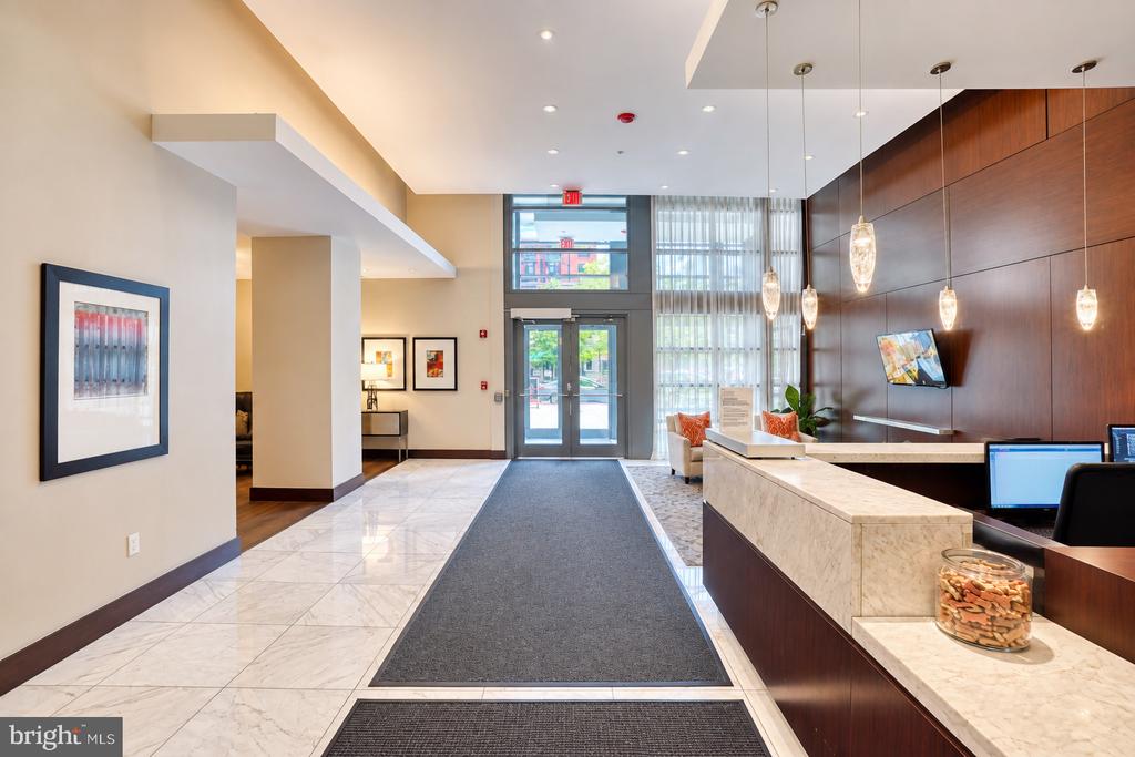 475 K STREET NW Unit: 429
