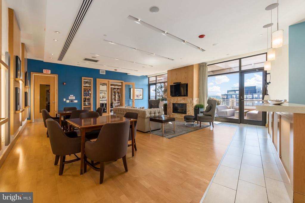 475 K STREET NW Unit: 429