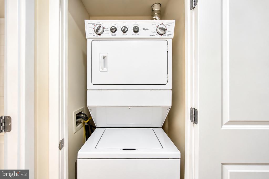475 K STREET NW Unit: 429
