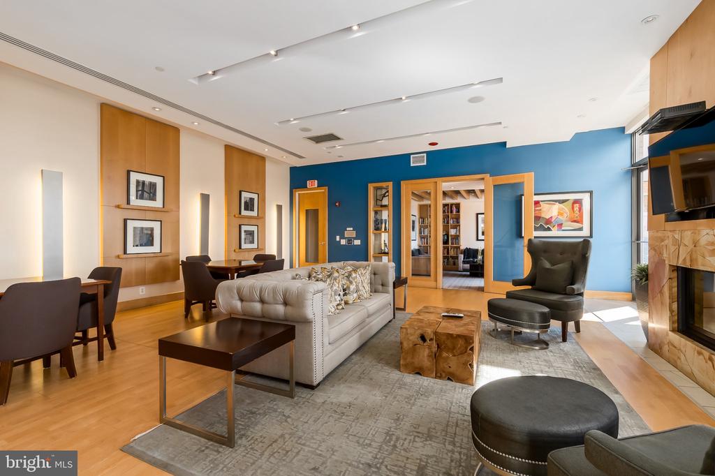 475 K STREET NW Unit: 429