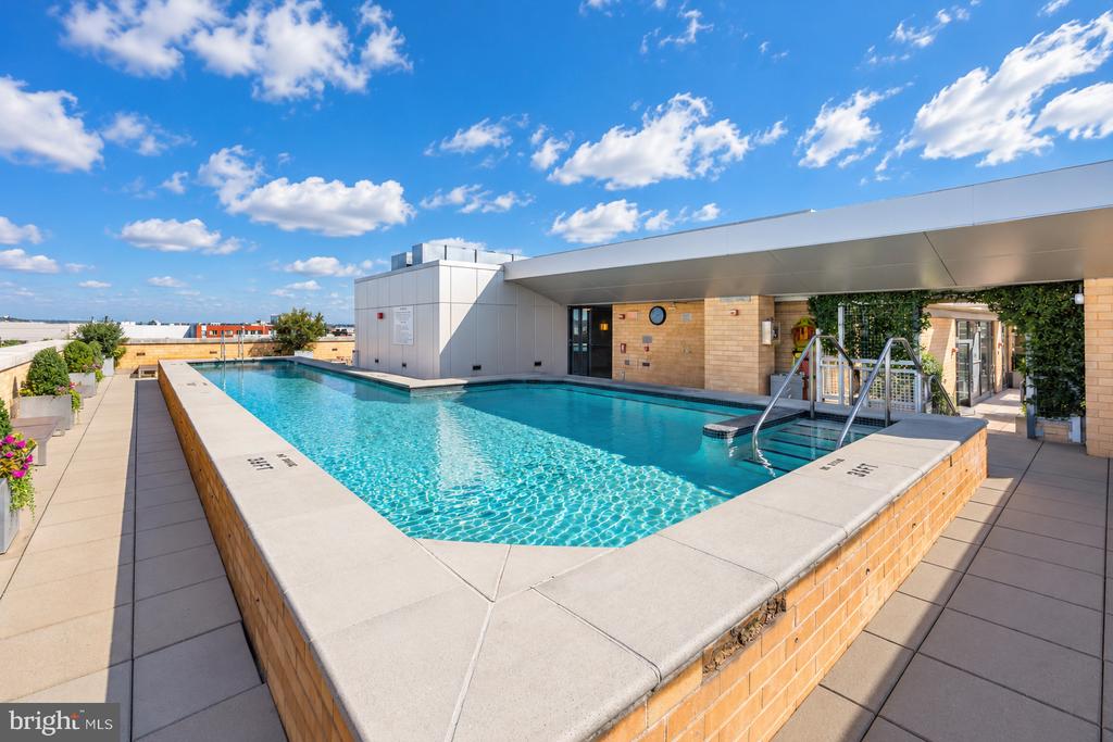 475 K STREET NW Unit: 429