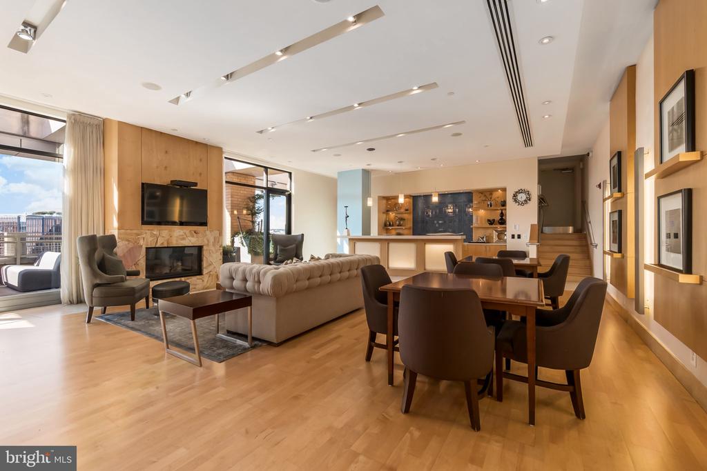 475 K STREET NW Unit: 429