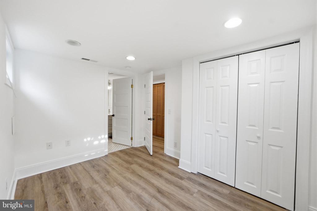 4302 MARTIN LUTHER KING JR AVENUE SW