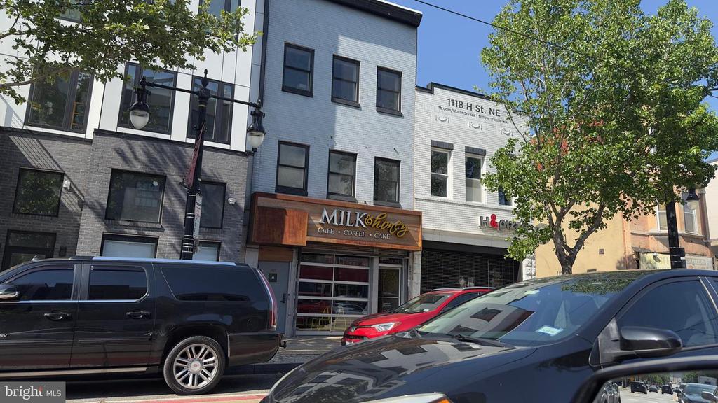 2001 I STREET NE Unit: 10