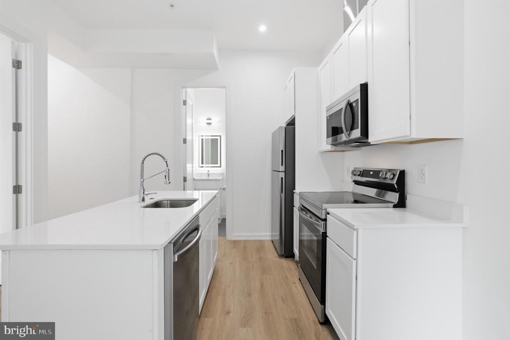 710 KENNEDY STREET NW Unit: 10