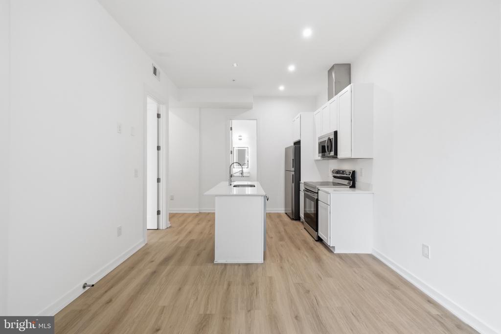 710 KENNEDY STREET NW Unit: 10