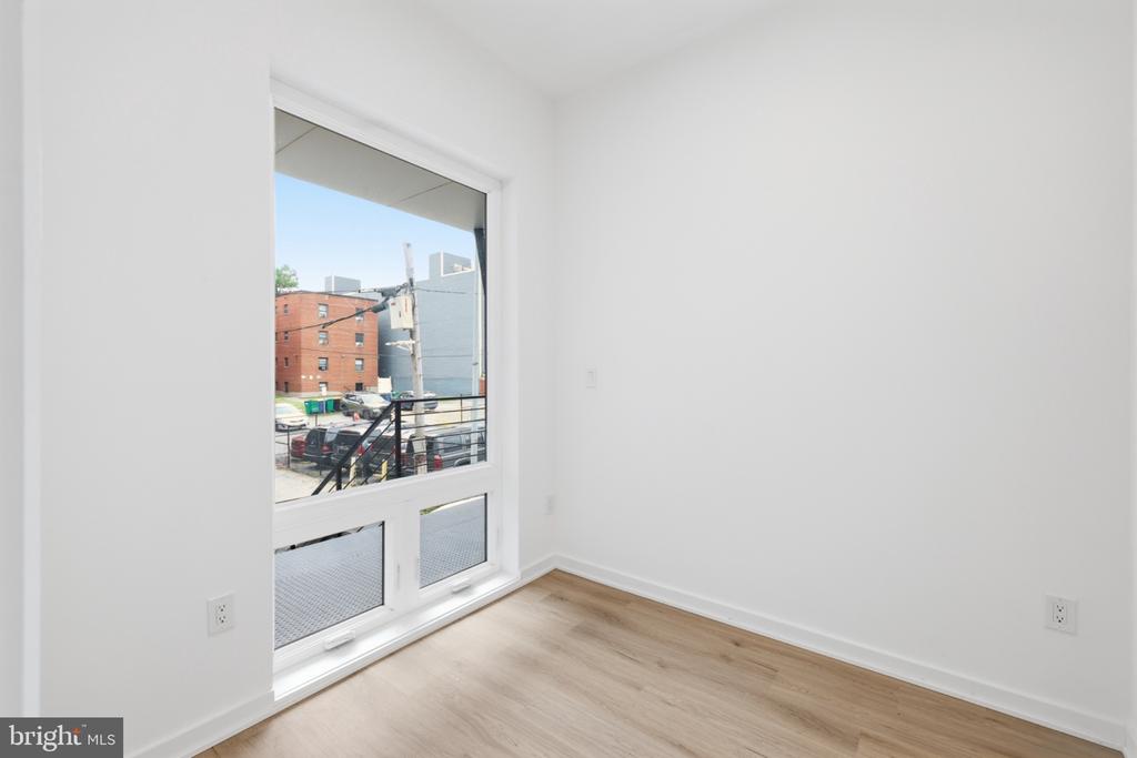 710 KENNEDY STREET NW Unit: 10