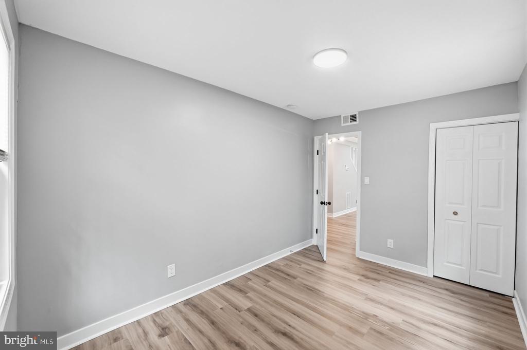 5027 BENNING ROAD SE