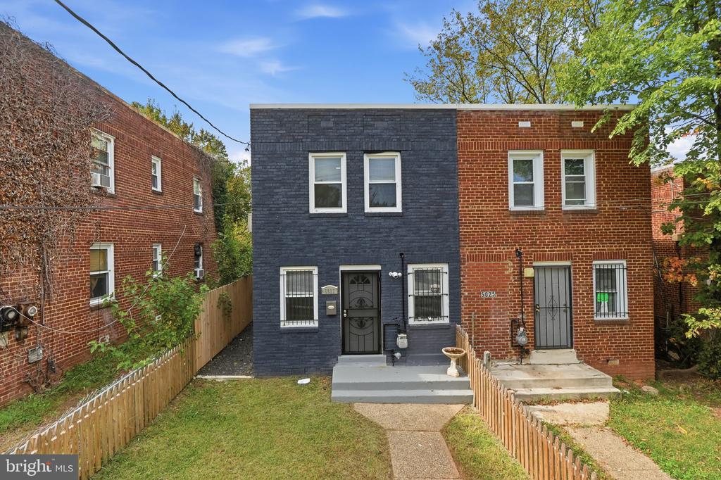 5027 BENNING ROAD SE