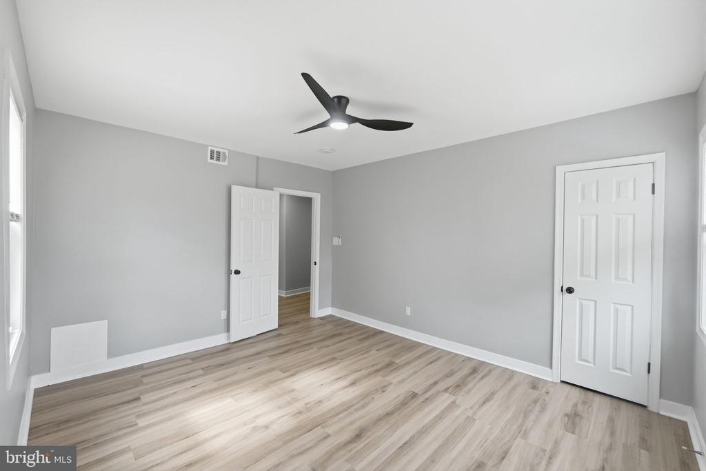 5027 BENNING ROAD SE