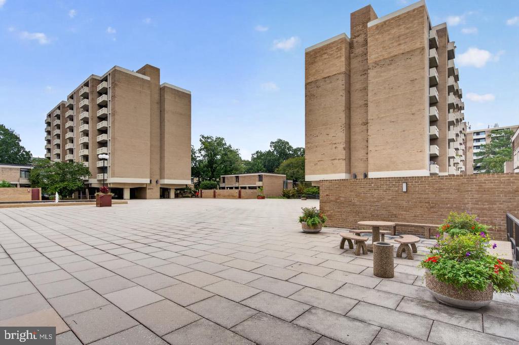 429 N STREET SW Unit: S-704