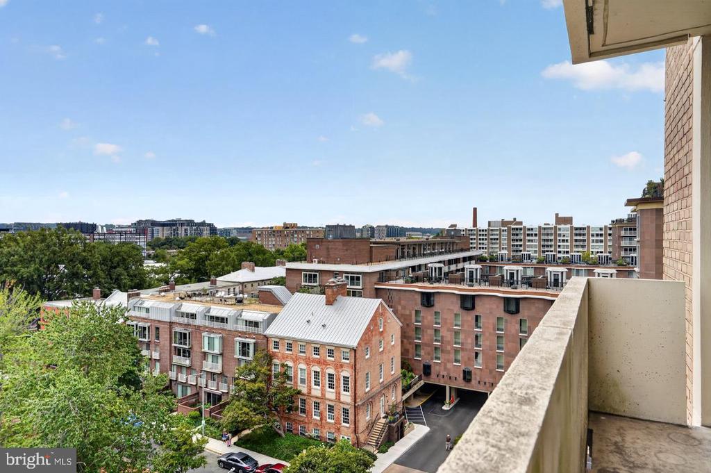 429 N STREET SW Unit: S-704