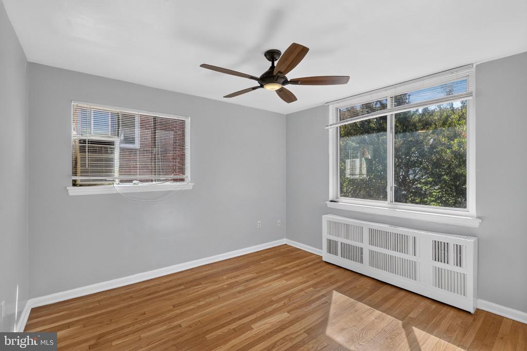 206 WEBSTER STREET NE Unit: 2