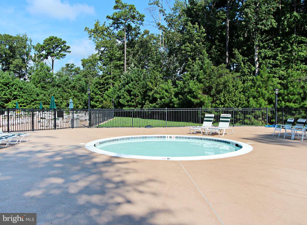 37104 SOLITUDE DRIVE