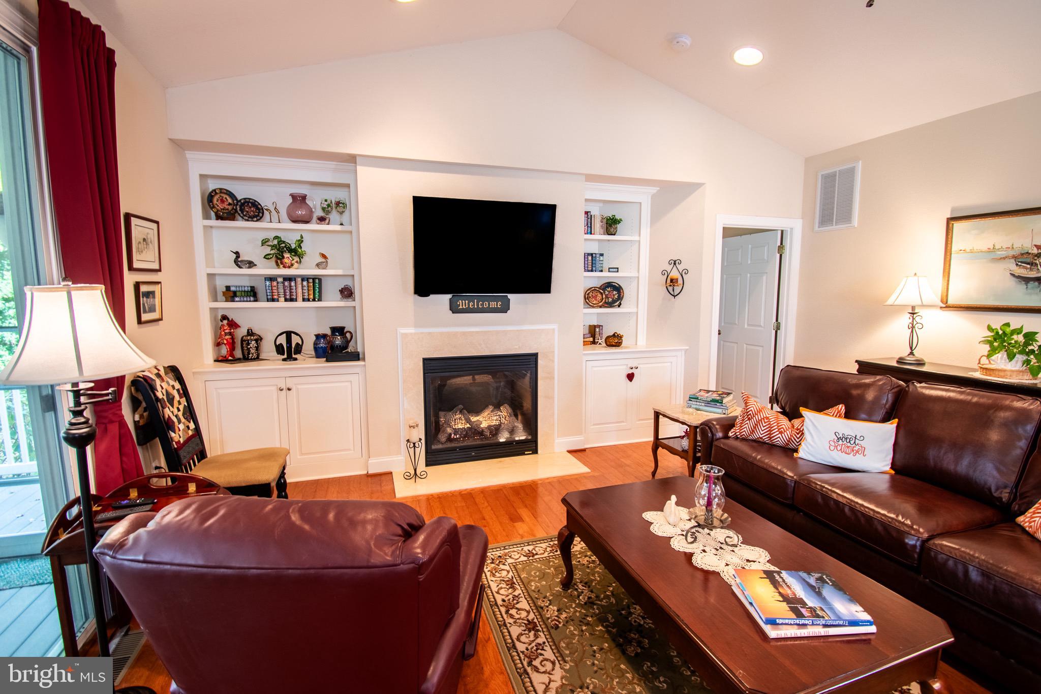 37104 SOLITUDE DRIVE