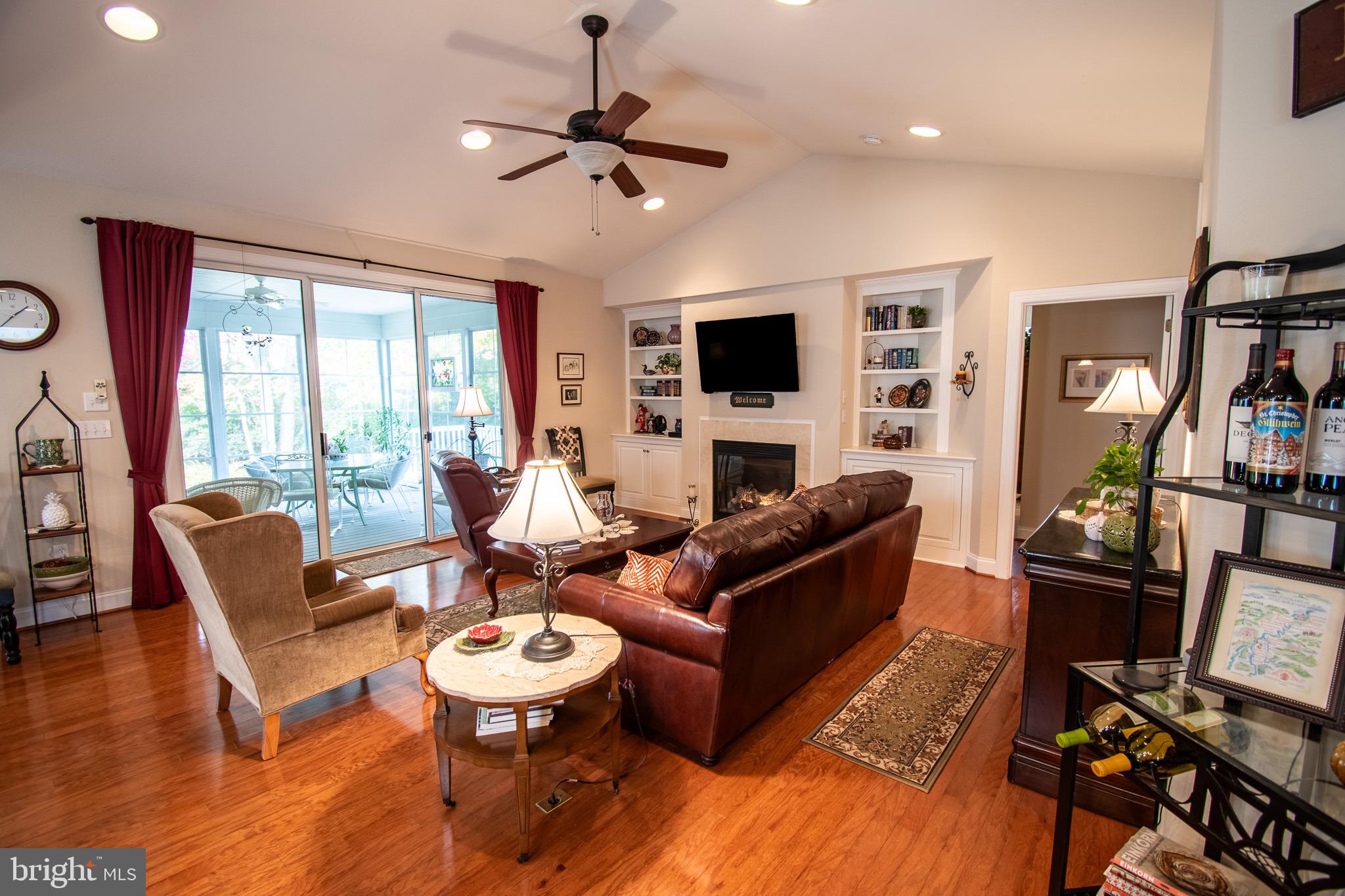 37104 SOLITUDE DRIVE