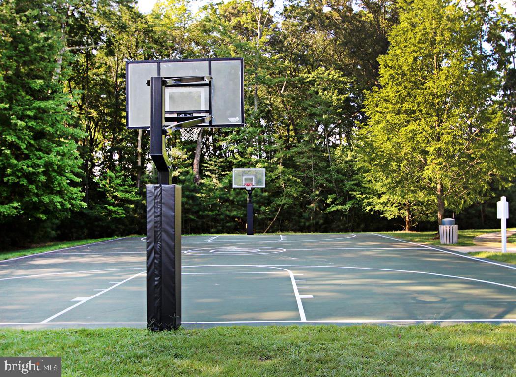 37104 SOLITUDE DRIVE