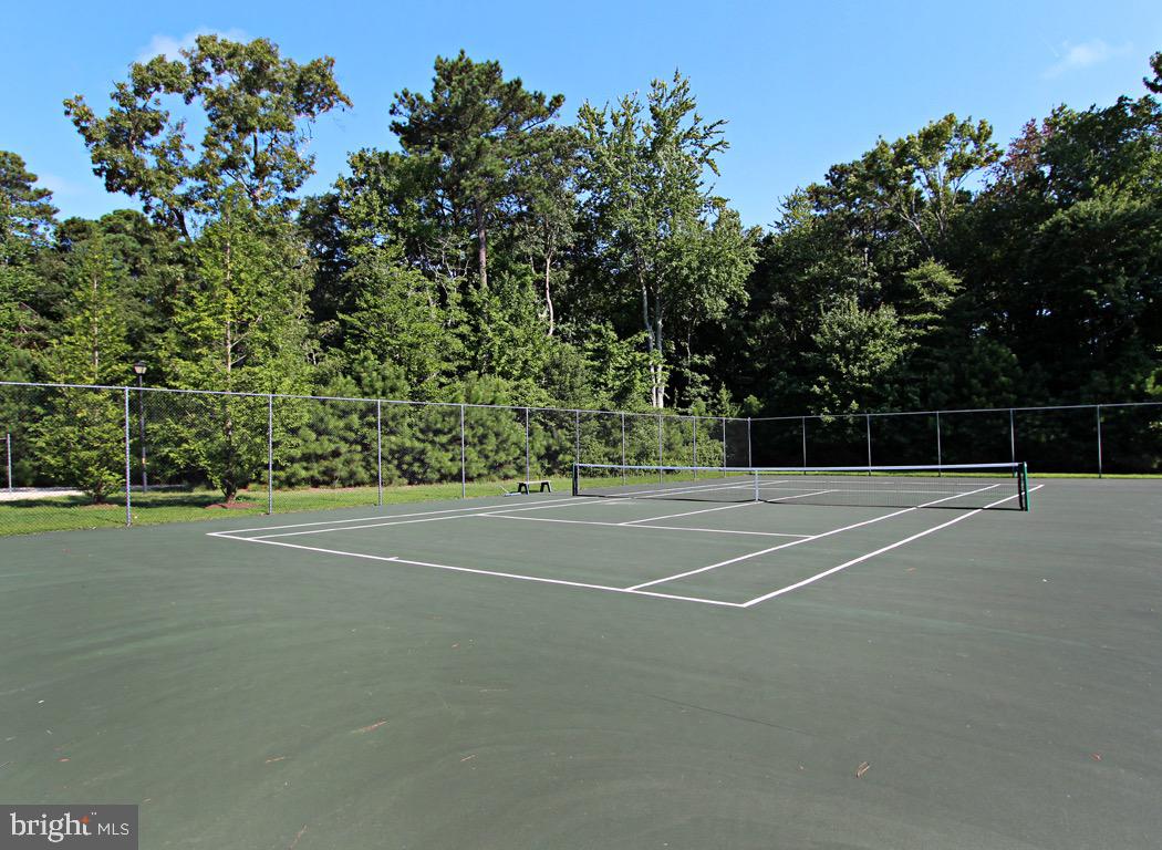 37104 SOLITUDE DRIVE